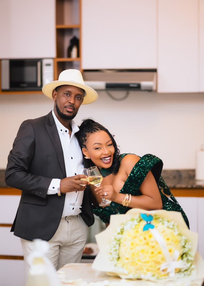 Umuraperikazi Fifi Raya yambitswe impeta y'urukundo