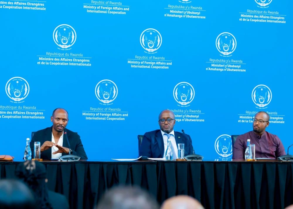 U Rwanda rwasobanuriye abadipolomate ingamba zo guhangana n’inzoga zitemewe